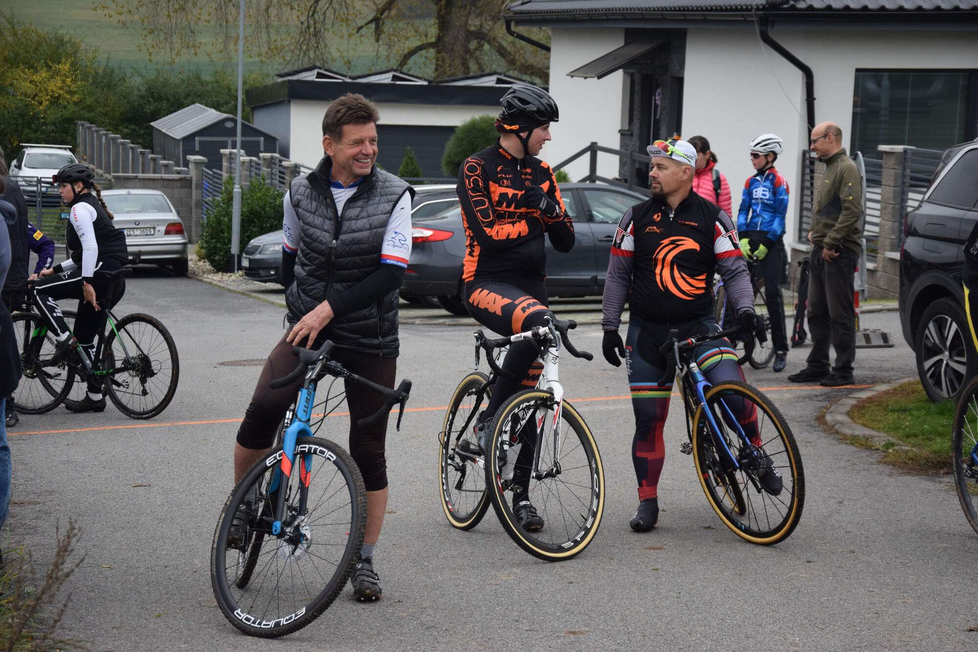 Fotka Marušky Fiálkové koluje po celém cyklistickém světě