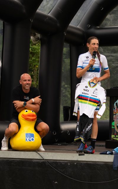 Lucinda Brand je zakladatelka Nadace na podporu sportovních akcí