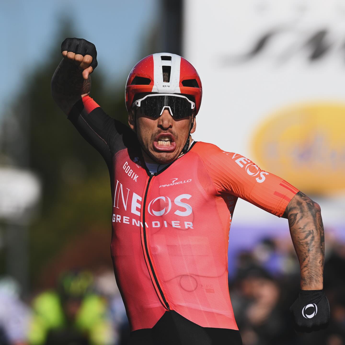 Caleb Ewan vyhrál první etapu v Itálii
