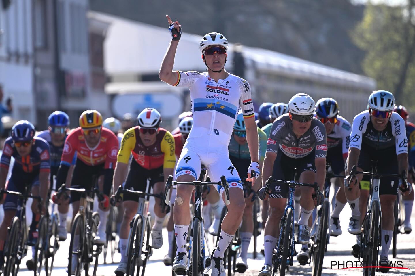 Tim Merlier vyhrál hravě Scheldeprijs