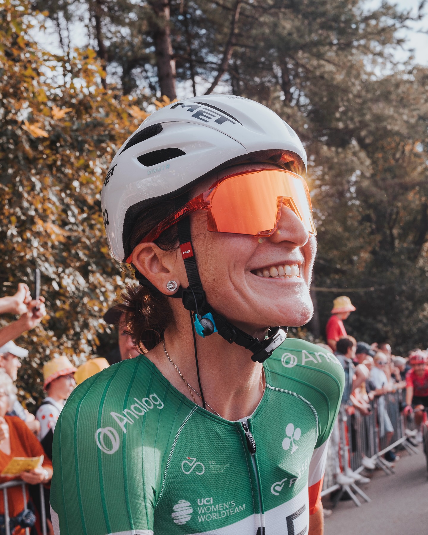 Elisa Longo Borghini sice září, ale přijela s odlepem