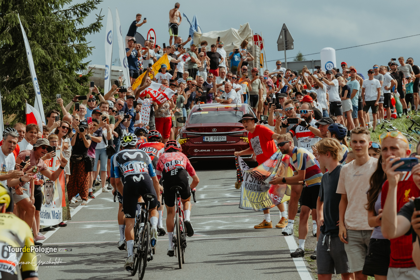 Lidí v Polsku jak na Tour