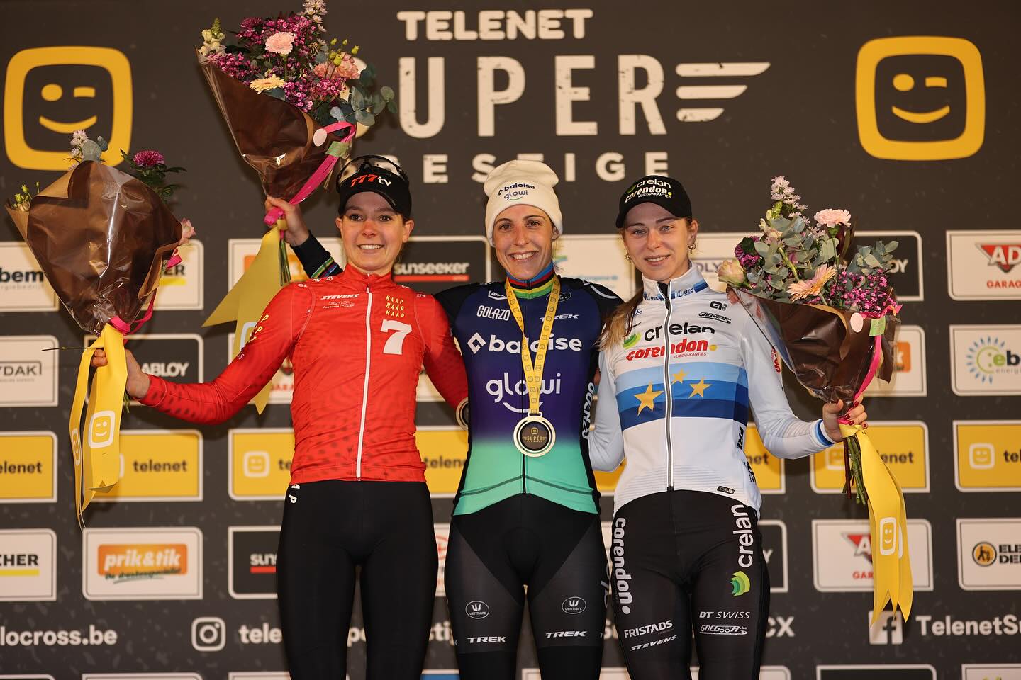 Čtyřicátá devátá bedna Lucindy Brand v řadě