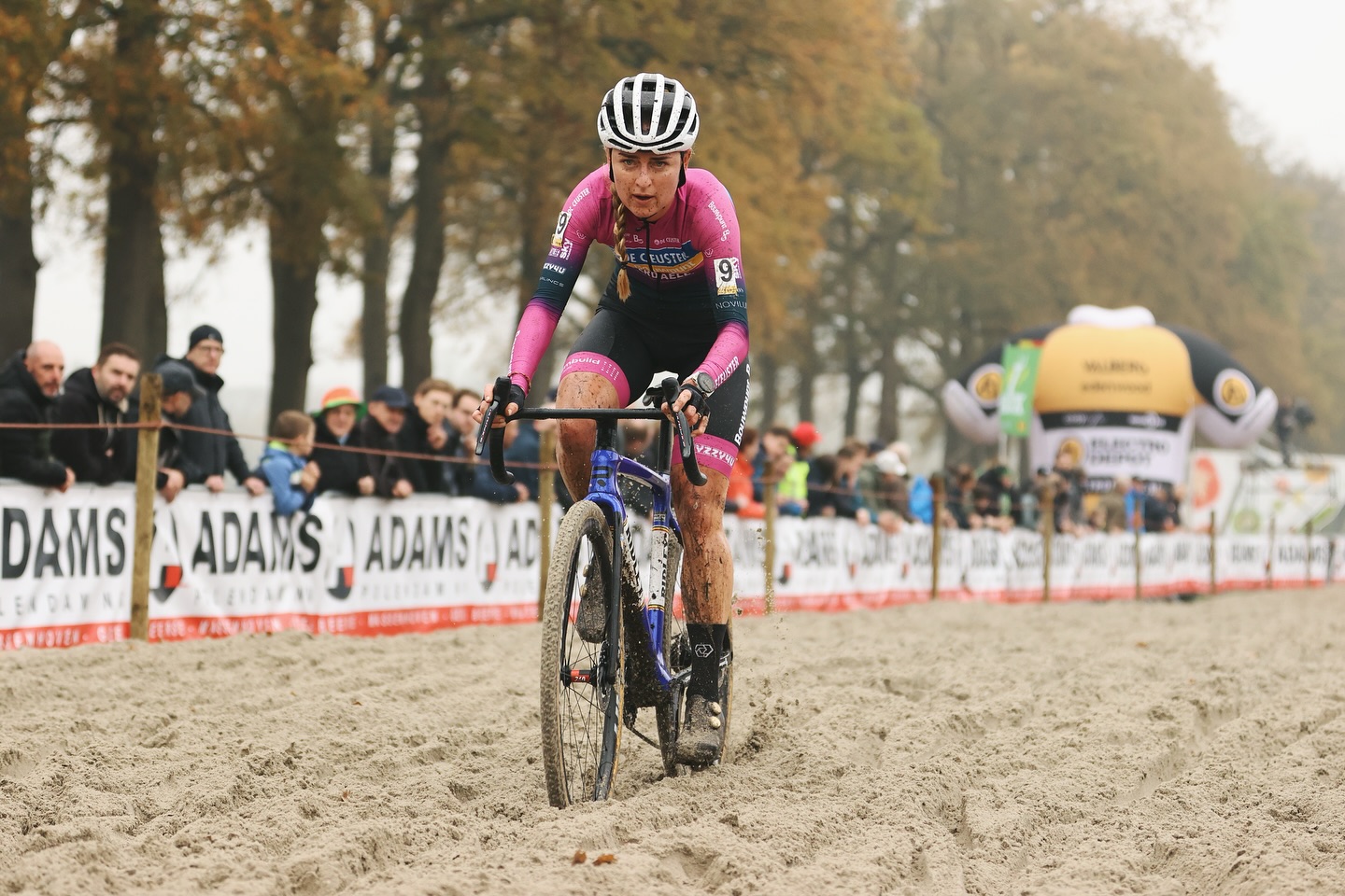 Denise Betsema se mírně zlepšuje