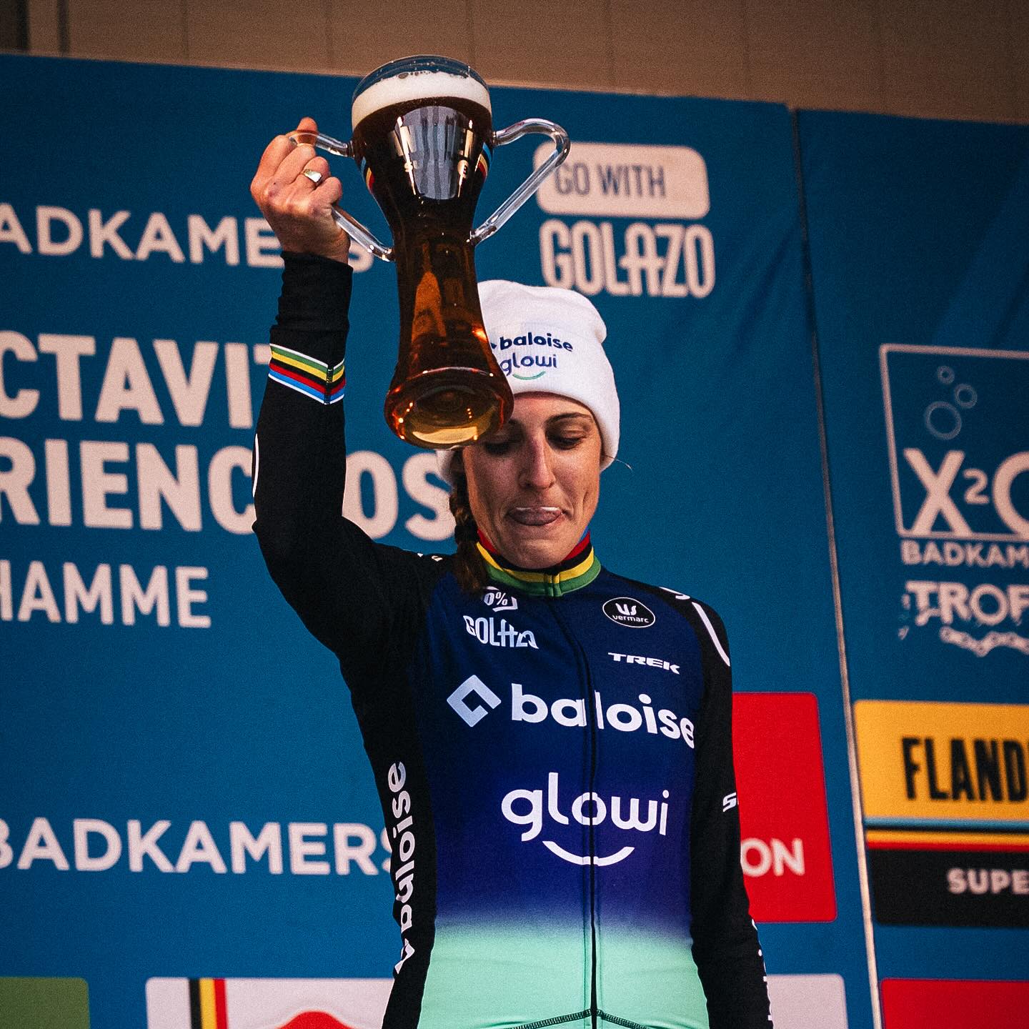 Padesát beden v řadě a 75 výher oslavila Lucinda Brand s pěnou pod nosem