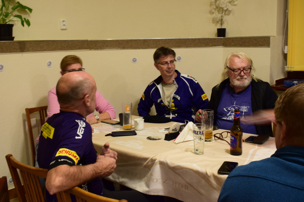 Po vyhlášení Trituru byla ještě porada